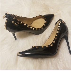 Black Rockstud Pump Heels